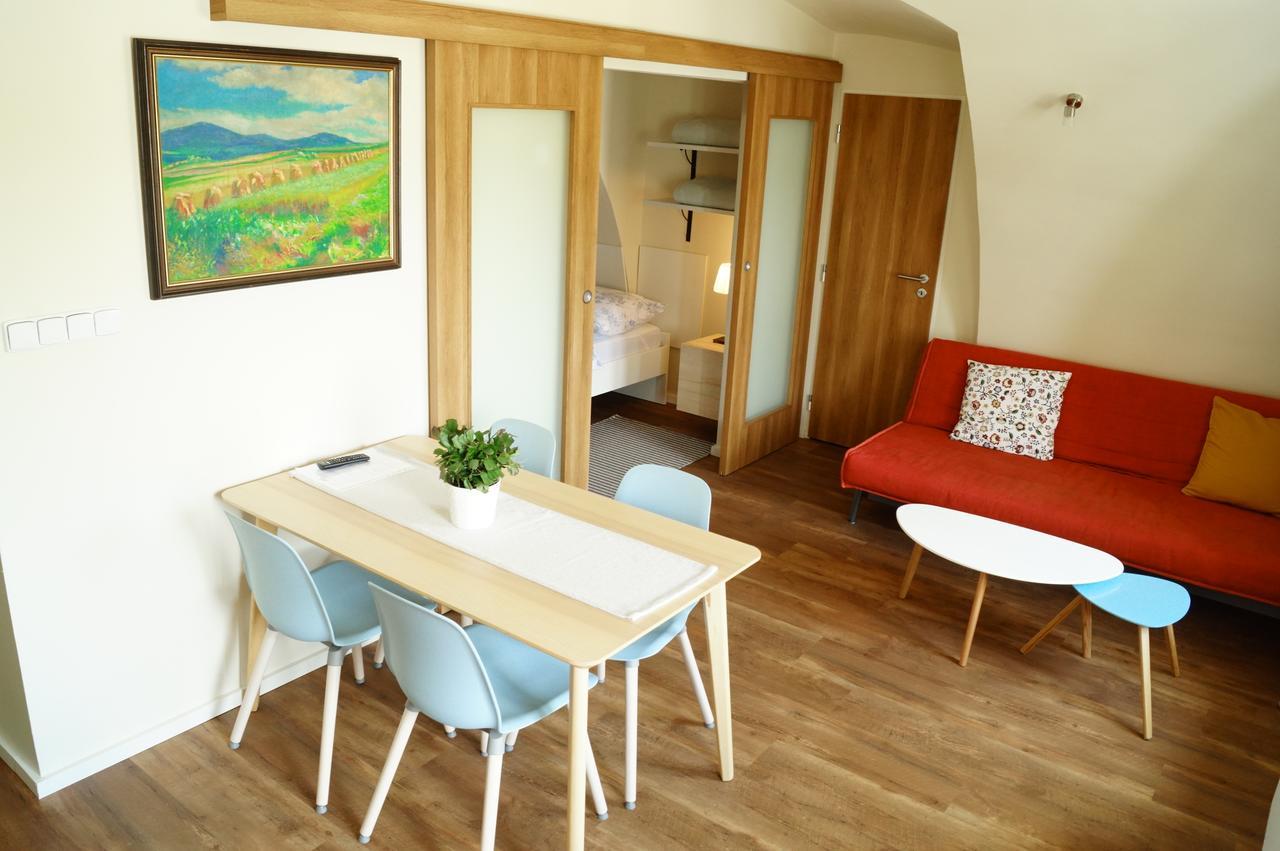 Apartmany U Komina Terezin  Ngoại thất bức ảnh